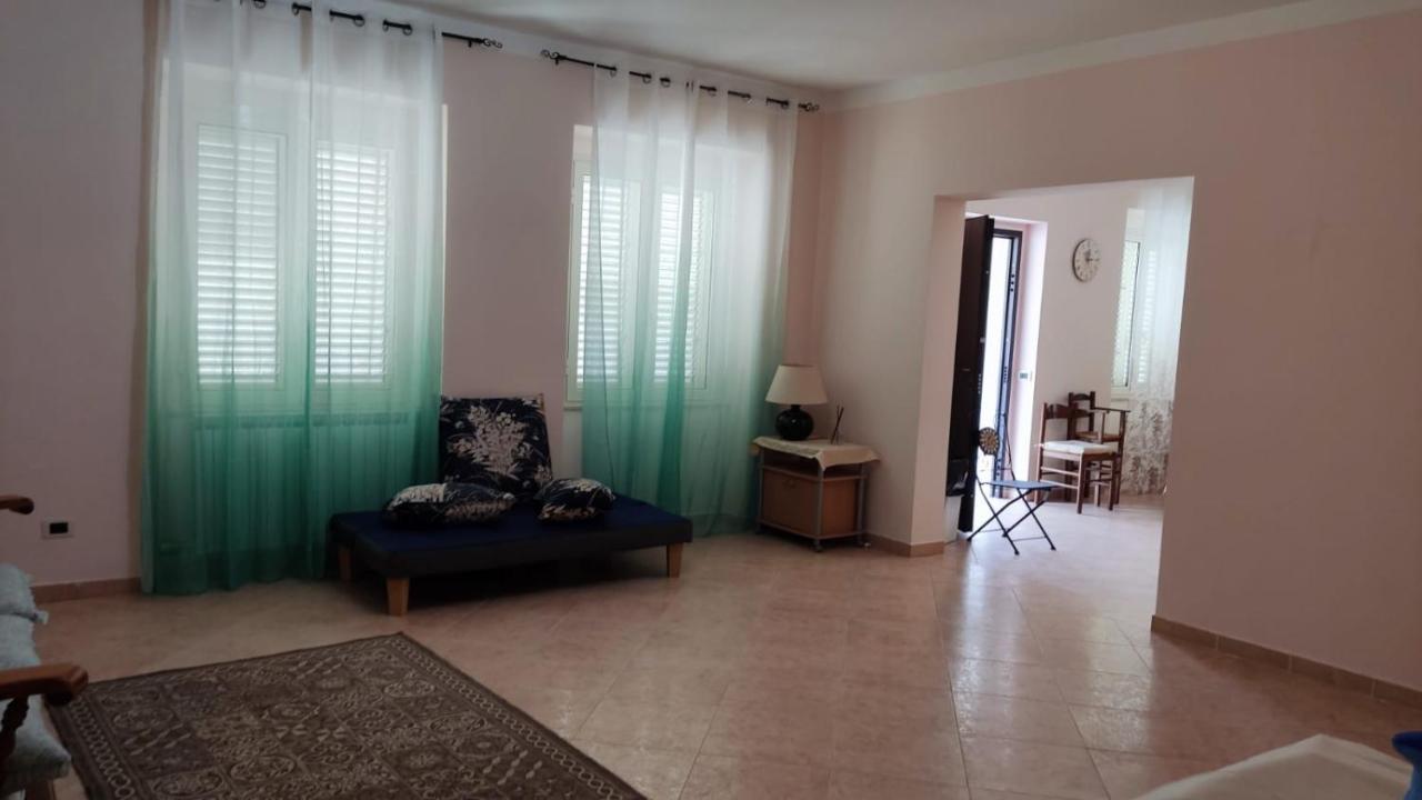 Dal Compare Bed & Breakfast San Pio delle Camere ภายนอก รูปภาพ