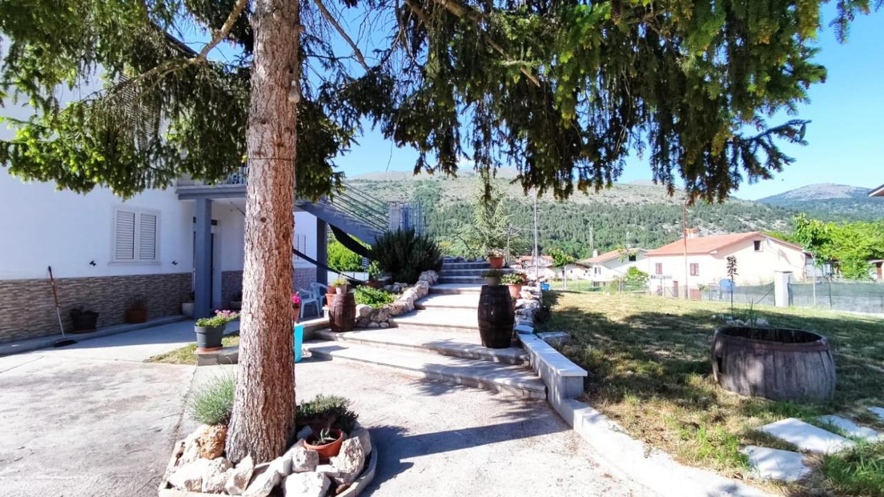 Dal Compare Bed & Breakfast San Pio delle Camere ภายนอก รูปภาพ