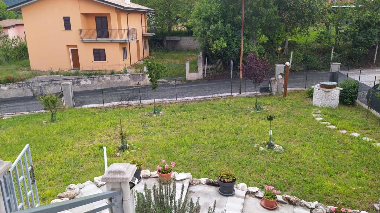 Dal Compare Bed & Breakfast San Pio delle Camere ภายนอก รูปภาพ