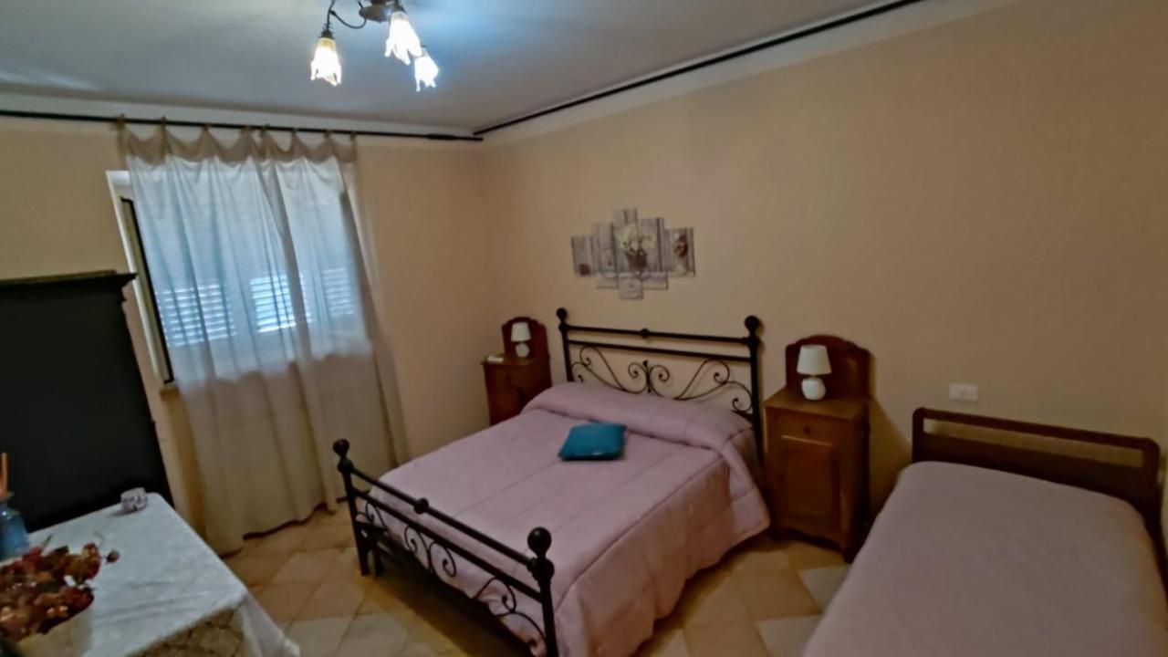 Dal Compare Bed & Breakfast San Pio delle Camere ภายนอก รูปภาพ